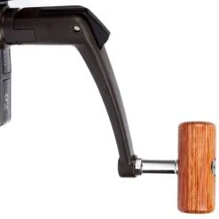 Daiwa - Tournament S 5000T Black Reel -Predator Fishing Rods Verkoopwinkel daiwa tournament s black reel size 5000 14