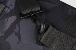 Fox Rage - Camo Rod Case Triple -Predator Fishing Rods Verkoopwinkel rage voyager rod bag buckle fabric detail 4